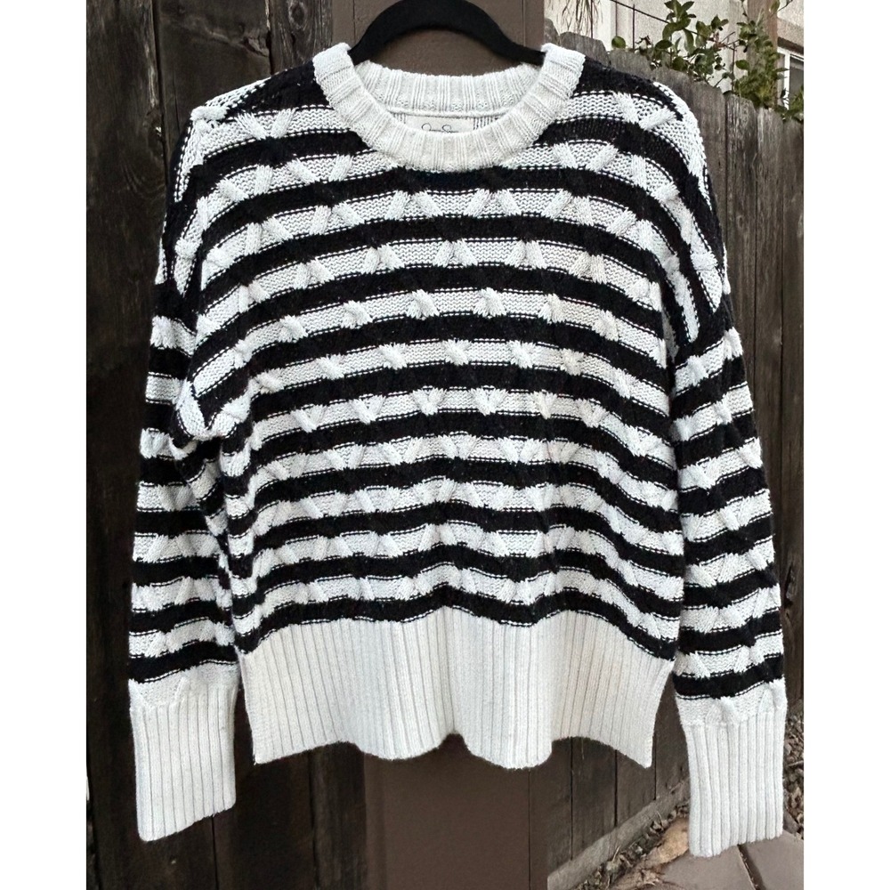 Jessica Simpson Sweater Womens M Black White Striped Textured Knit Crewneck